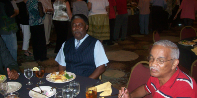 Thomas Cook, Reggie Williams! Thomas Cook, Reggie Williams!