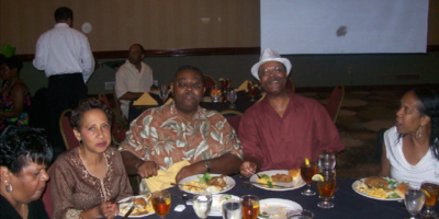 Pam Rice Calloway, Larry Holloway & wife, Jessie Hubbard, Linda Herndon! Pam Rice Calloway, Larry Holloway & wife, Jessie Hubbard, Linda Herndon!