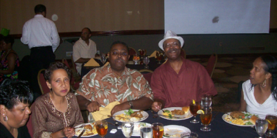 Pam Rice Calloway, Larry Holloway & wife, Jessie Hubbard, Linda Herndon! Pam Rice Calloway, Larry Holloway & wife, Jessie Hubbard, Linda Herndon!