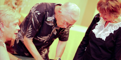 Margo Murphy, signing in Wayne Turner and Joanne Doyle Margo Murphy, signing in Wayne Turner and Joanne Doyle