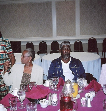 Helen Camm Harris, Kate Graves York, Yvonne Robinson & husband!