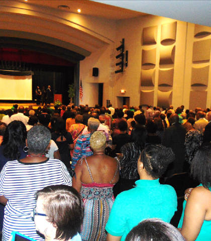 The Burley auditorium filling up to a capacity crowd!