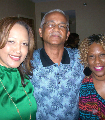 Reggie Williams and friend Sabrina, came by with Reggie's cousin Lisa Sykes on the left!