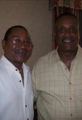 Elvis DeLoatch, Kent Scott!