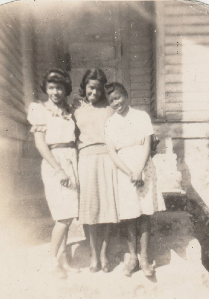 Mom and her girls! Mom and her girls!