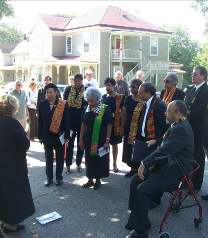 Music was presented by "Soulsters from the Hill," directed by Hermina Walthall Hendricks! Members include John Hughes III, Ronnie Logan, Earl Mosely, Wayne Fergurson, Ann Mitchell, Gean Johnson, Effie Wright, Shirley Spinner, Janet McCoy, and Clara Jackson! For bookings call Hermina at 434-386-6555!,