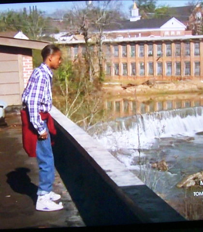 In "gunshot," Albert getting ready to jump! In "gunshot," Albert getting ready to jump!