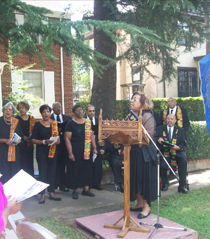 Presenting...Hermina Walthall Hendricks and the "Soulsters from the Hill" providing the inspirational music!