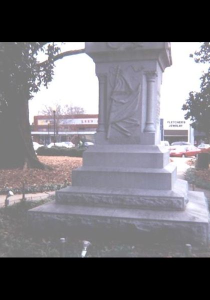 Remember the wounded telephone operator?*****The General's statue in the Park! This was used in the episode: "Maybelle Returns!" Remember the wounded telephone operator?*****The General's statue in the Park! This was used in the episode: "Maybelle Returns!"