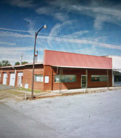 Notice the red building! This building was next to star sports! Notice the red building! This building was next to star sports!