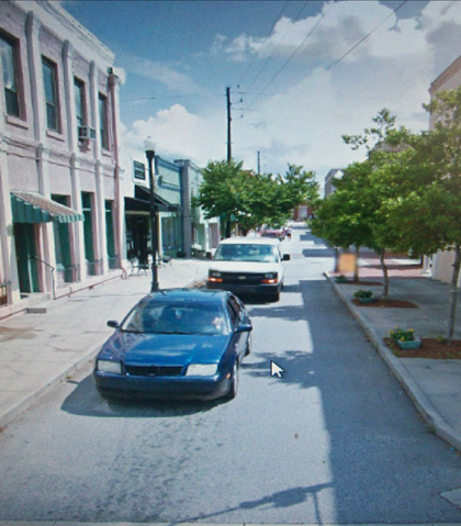 The shape of the street has changed a little! The shape of the street has changed a little!