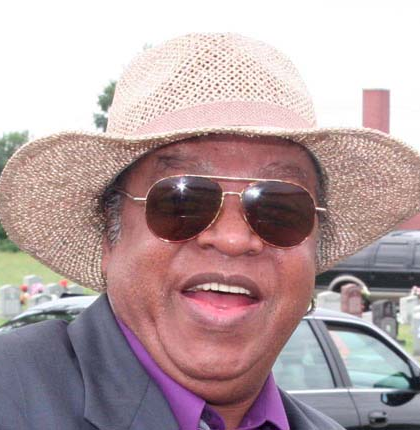 Major Harris, at a concert right before his passing! Always remember "Love won't Let me Wait, and "I got over Love!"
