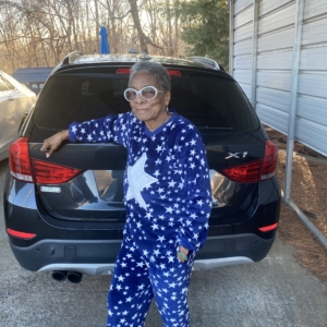 Elizabeth Hale Booker DHS-'57, BMW X1!