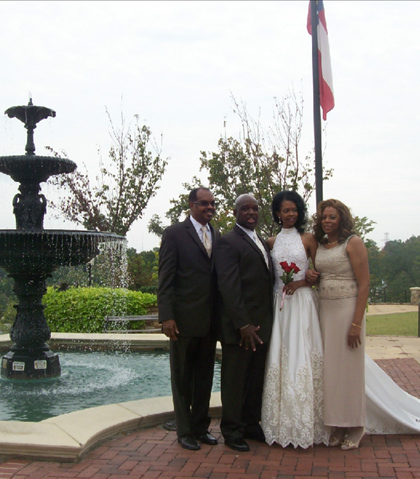 l-r: Dad, William, Toni, Shelia(Mom)!
