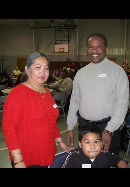George Hill DHS-'70, wife Nell, and son T.C! George Hill DHS-'70, wife Nell, and son T.C!