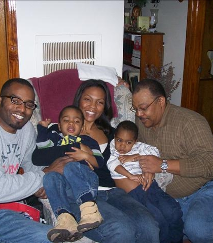 William Spriggs DHS-'70, Now in Springfield, Mo. Check out his twin grandsons! William Spriggs DHS-'70, Now in Springfield, Mo. Check out his twin grandsons!