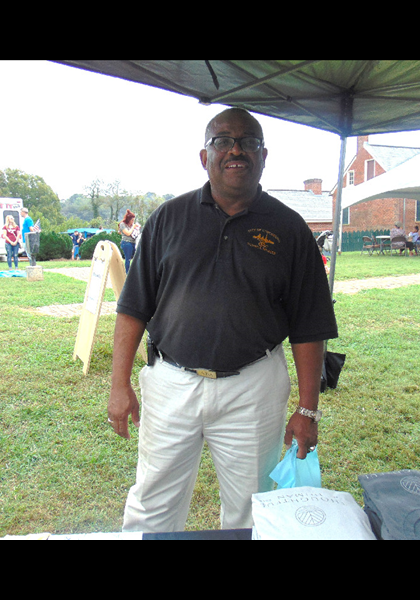 Sterling Wilder, shopping at the Point of Honor Open House! Sterling Wilder, shopping at the Point of Honor Open House!