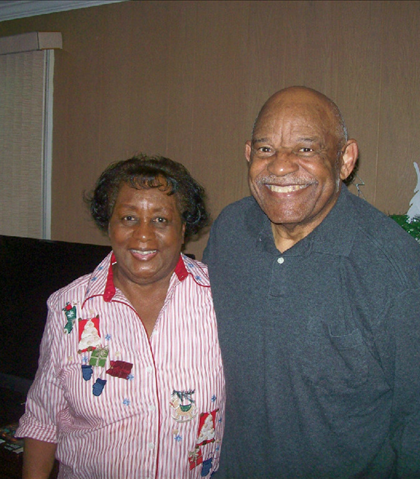 We went to Christmas dinner at my Aunt's house in Silver Spring, Md. December 2015. Her house is right aroung the corner from the home of fmr. Coach John Organ and wife!