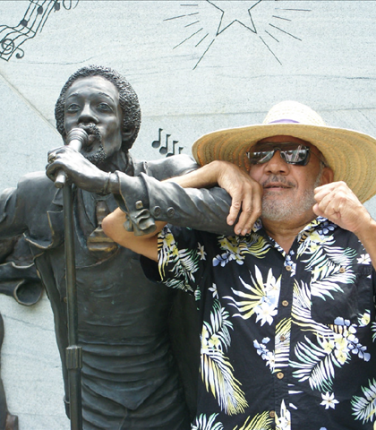 Ronnie Haskins DHS-'65, visiting the Eddie Kendricks_Temptations Memorial Park in Birmingham, Ala! Ronnie Haskins DHS-'65, visiting the Eddie Kendricks_Temptations Memorial Park in Birmingham, Ala!