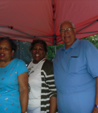 Ann MitchellECG-'69, Hermina Walthall Hendricks, husband Donald!