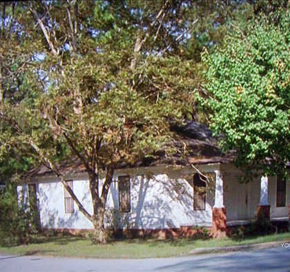 Crack house..."Small War!" Crack house..."Small War!"