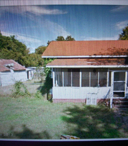 Luann's other house! Luann's other house!