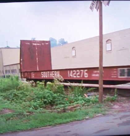 The railroad crossing where Luann arrested her brother!..."My Brother's Keeper!" The railroad crossing where Luann arrested her brother!..."My Brother's Keeper!"