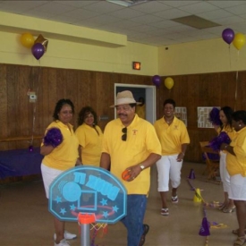 The team! The team, Ozell Smith two points!