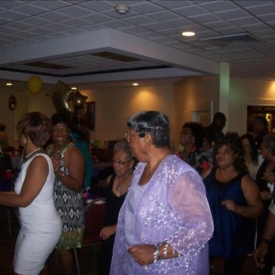 Parrrty time! Parrrty time!