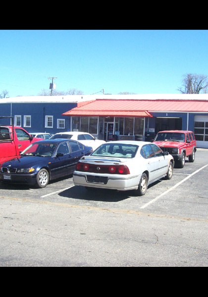 Frank Scott ran the Everyday Peoples Club, now Harris Tire Co. Frank Scott ran the Everyday Peoples Club, now Harris Tire Co.